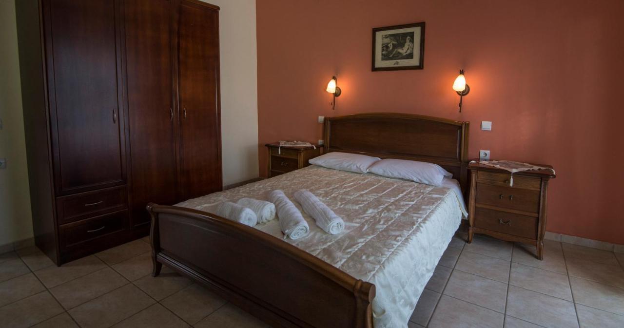 Aparthotel Dimas V House à Parga Extérieur photo