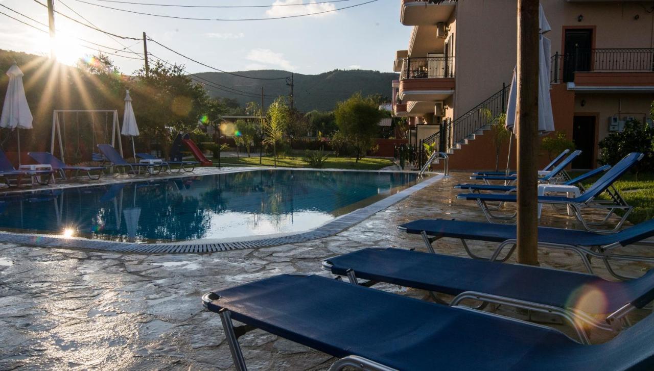 Aparthotel Dimas V House à Parga Extérieur photo