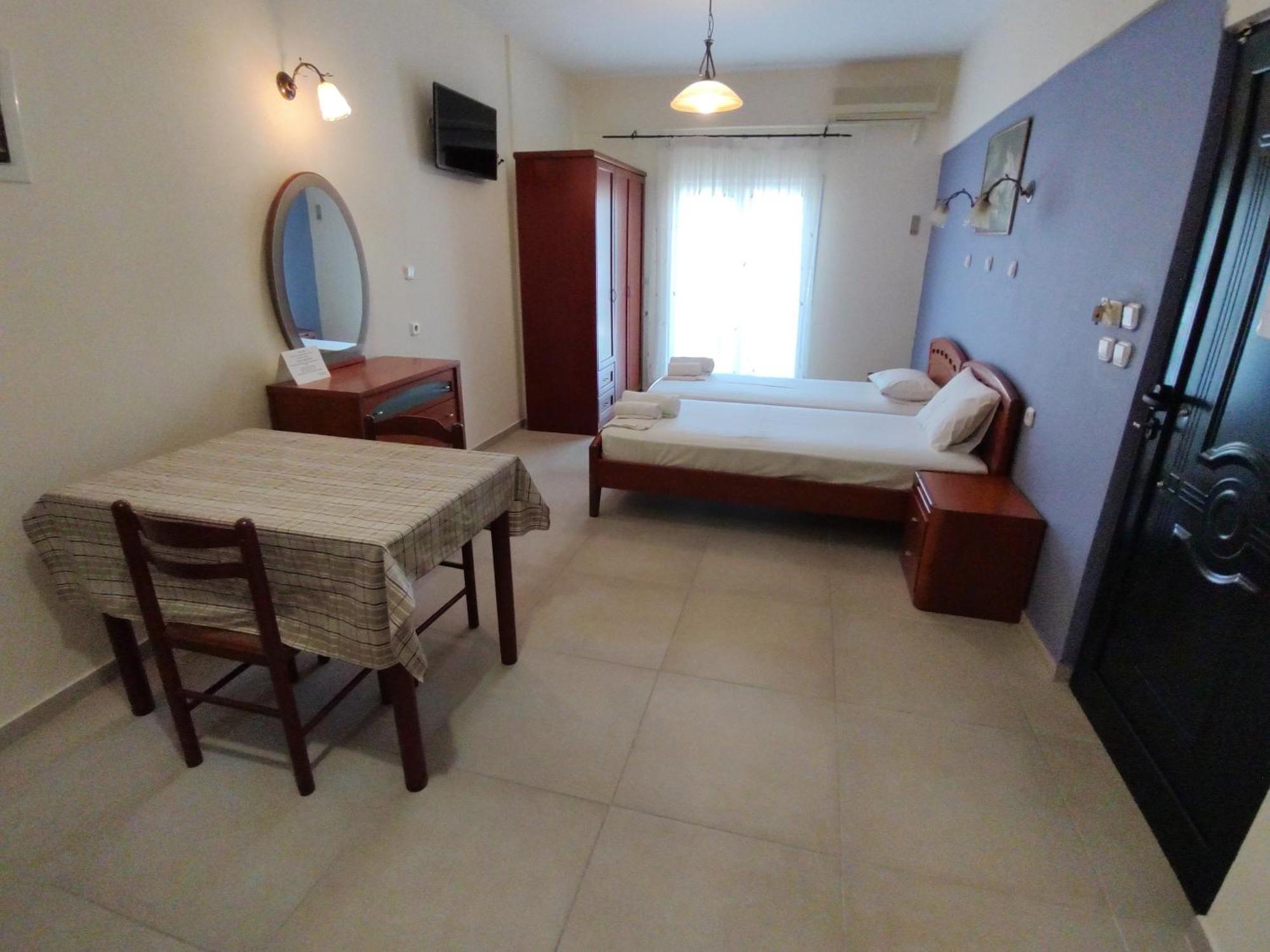 Aparthotel Dimas V House à Parga Extérieur photo