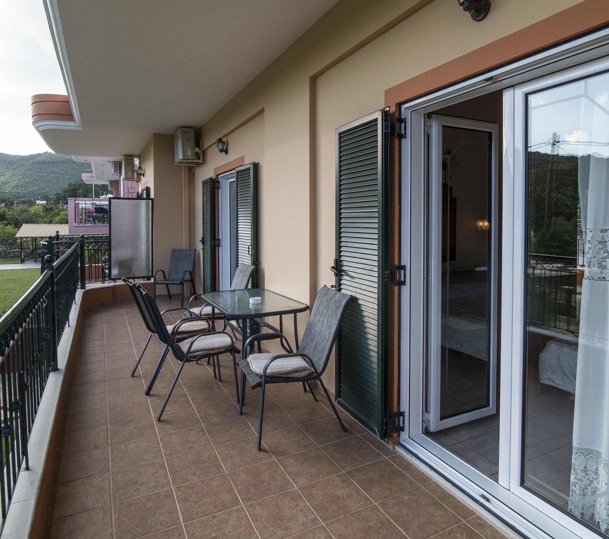 Aparthotel Dimas V House à Parga Extérieur photo